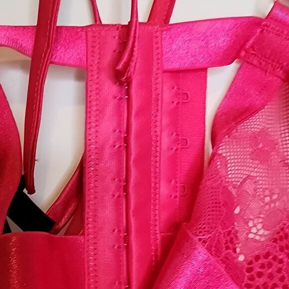 3X 22W 24W Torrid Pink Heart Rhinestone Bra Panty Set Strappy Lingerie Valentine - Picture 7 of 11